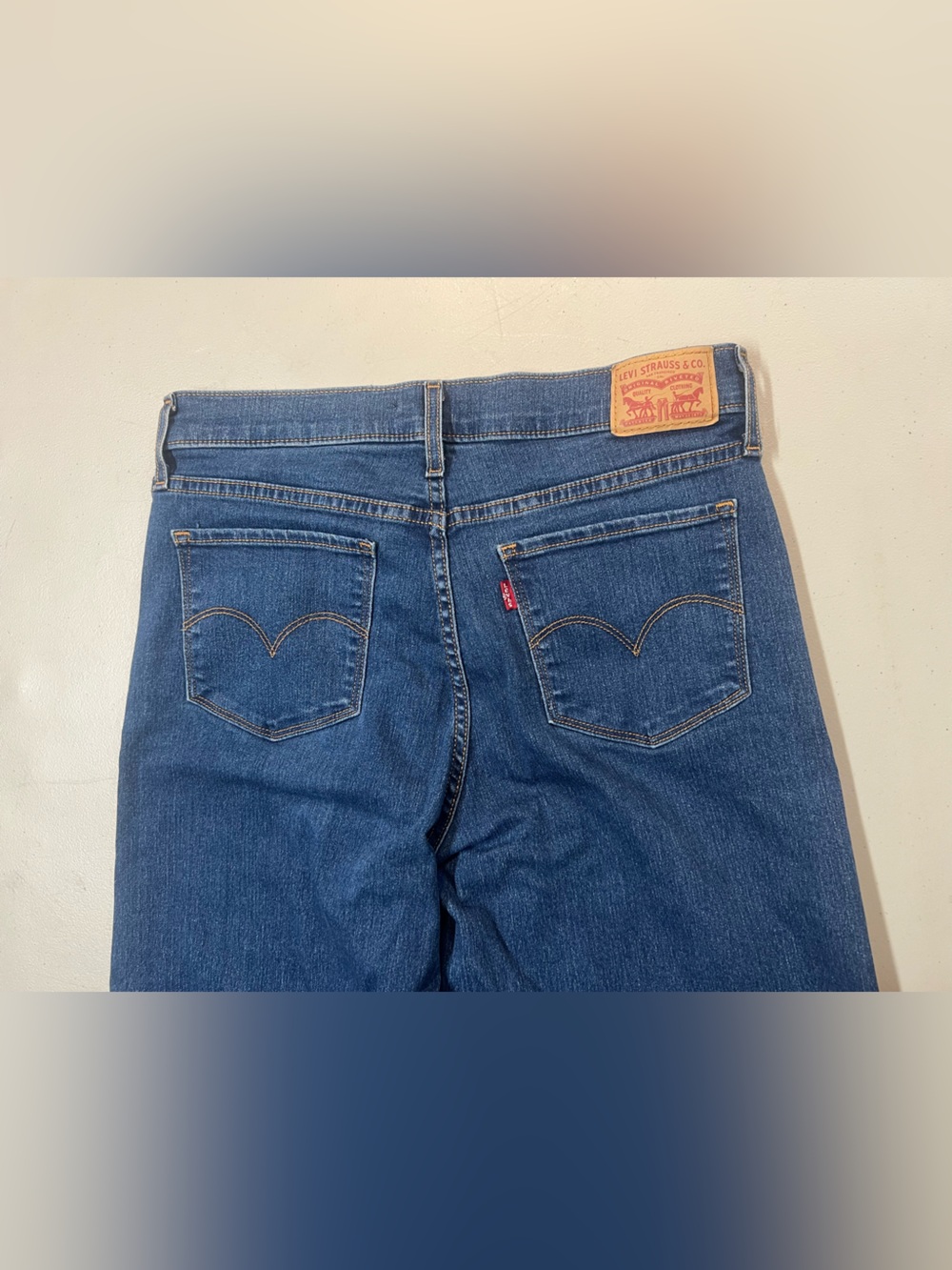 Levi’s 318 Shaping Wide Leg Jeans Women’s 30 W30 L32 Blue Stretch Denim - Picture 6 of 9